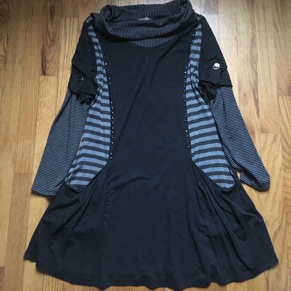 Dress - Picture 6 of 16